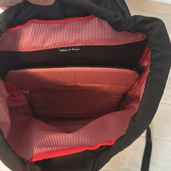 Herschel large book bag, black with black and white check - Picture 4 of 5